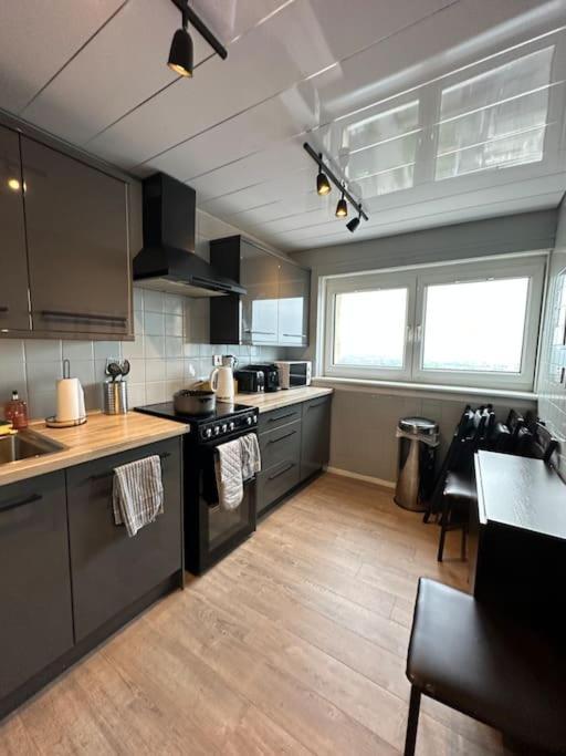 Floor Of The Building, Spectacular Views! Apartamento Glasgow